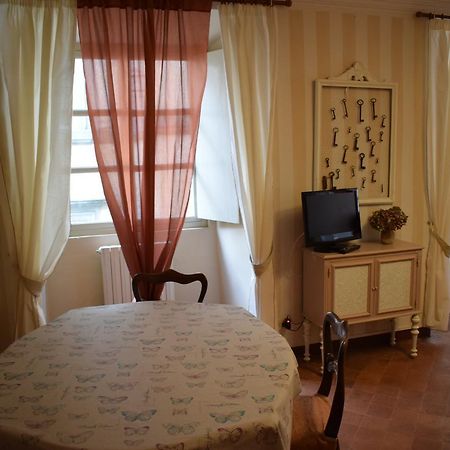 Palazzo Tucci Apartments Лукка Экстерьер фото